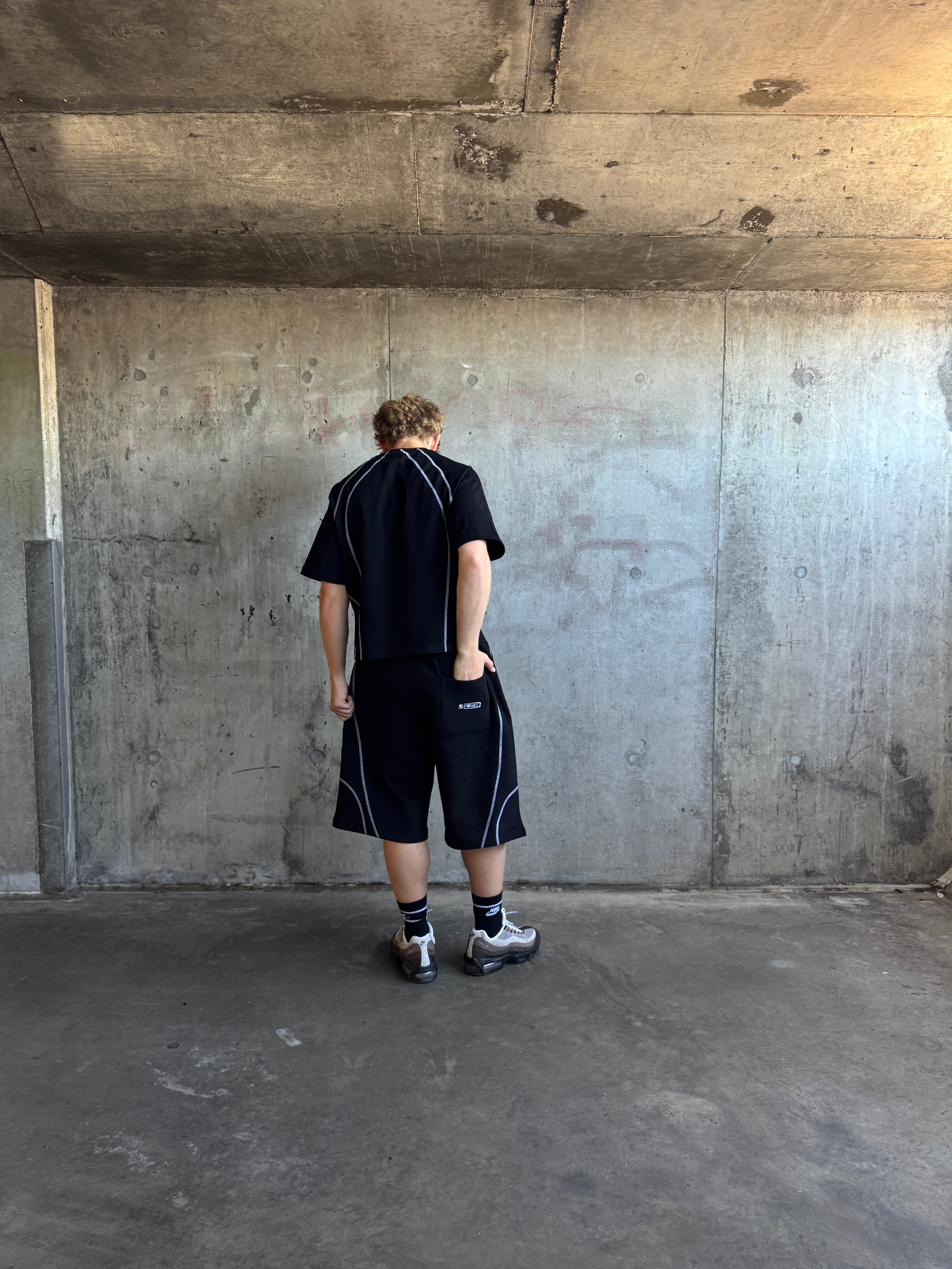 Contrast Shorts, Black