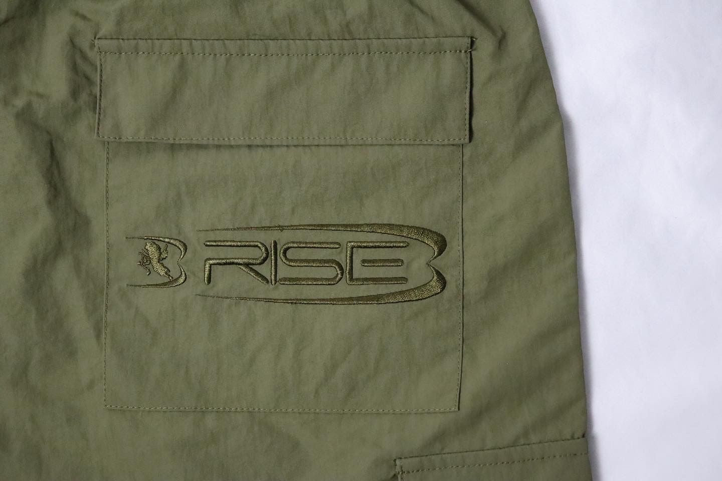 Detachable Parachutes, in olive