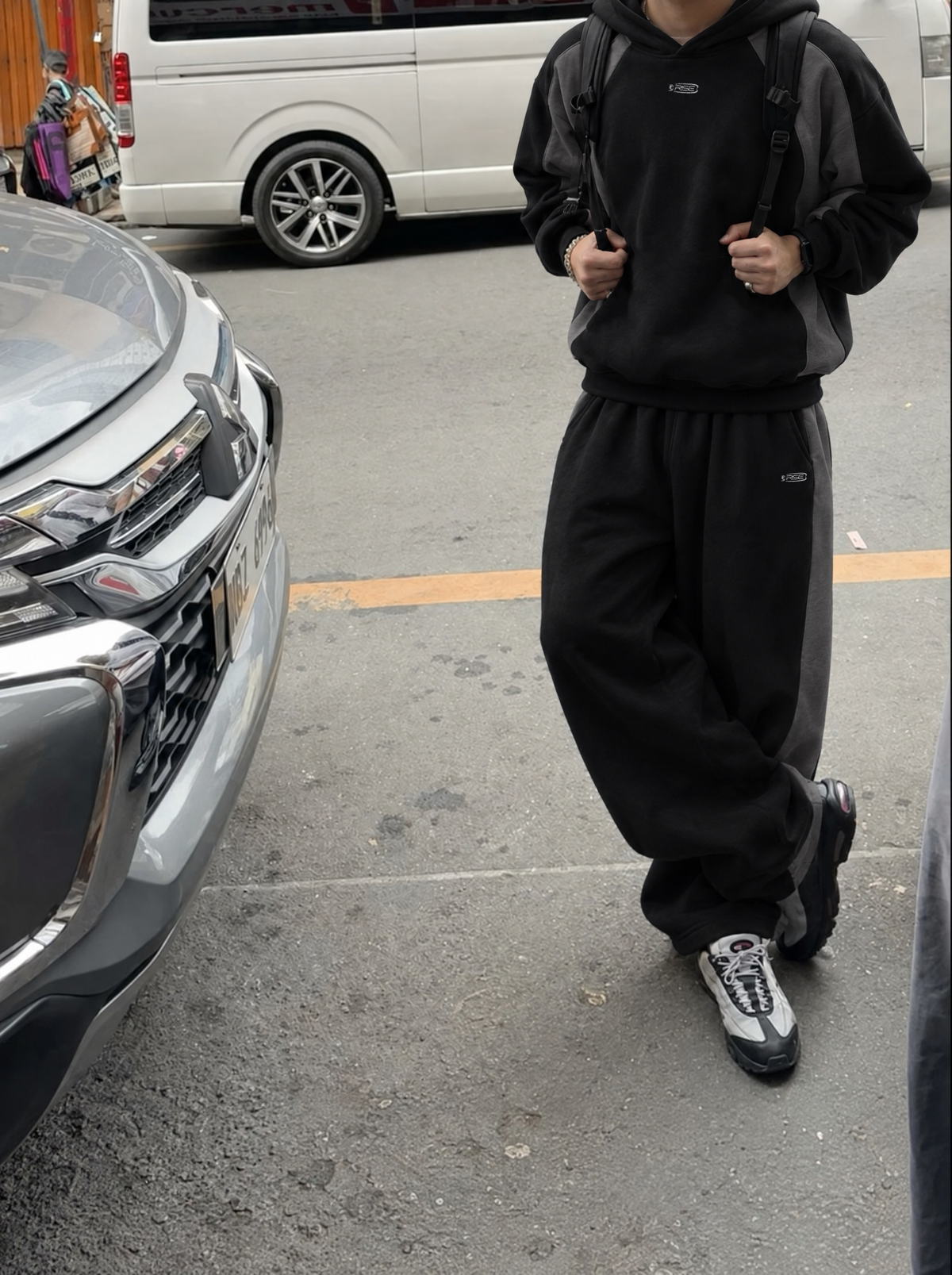 Overcast Joggers, Black (Pre Order)
