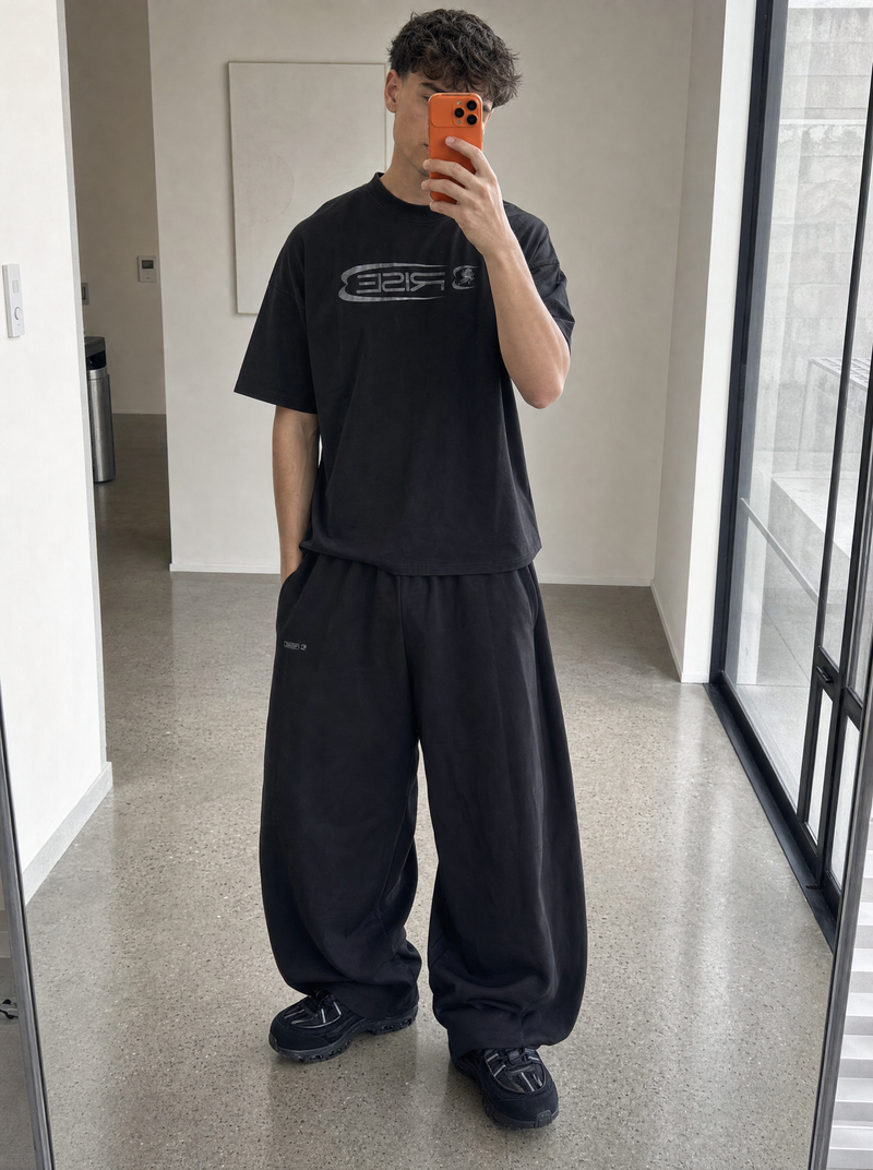 Customer wearing Rise